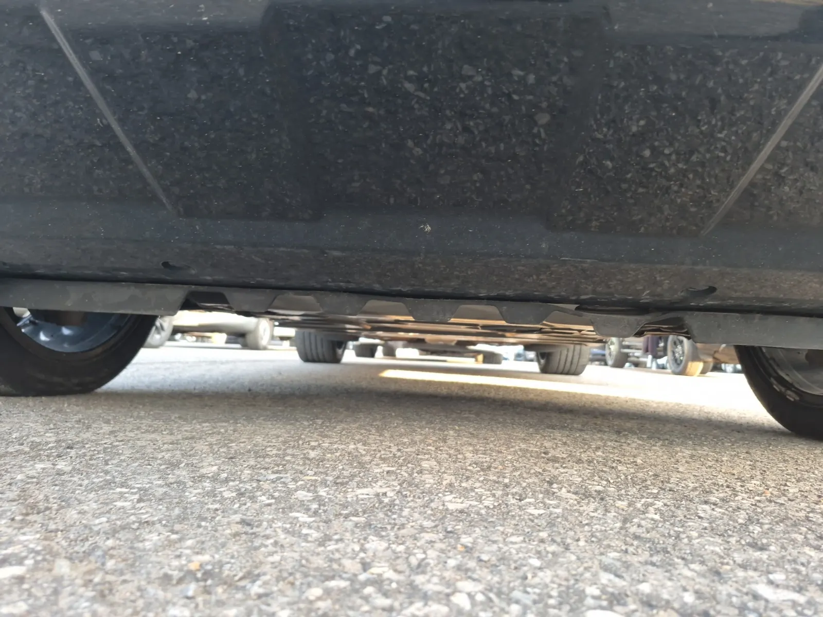 Undercarriage - Front Photo