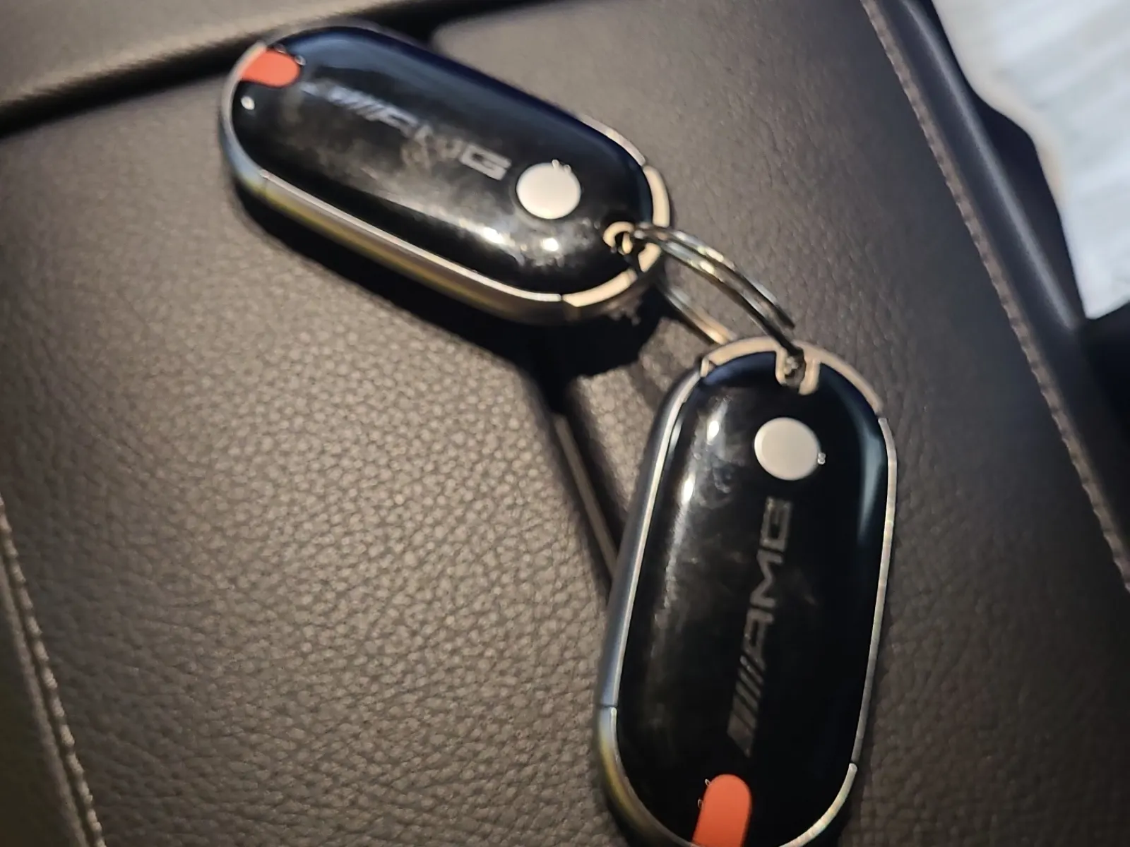 Keys/Fobs/Manual Photo