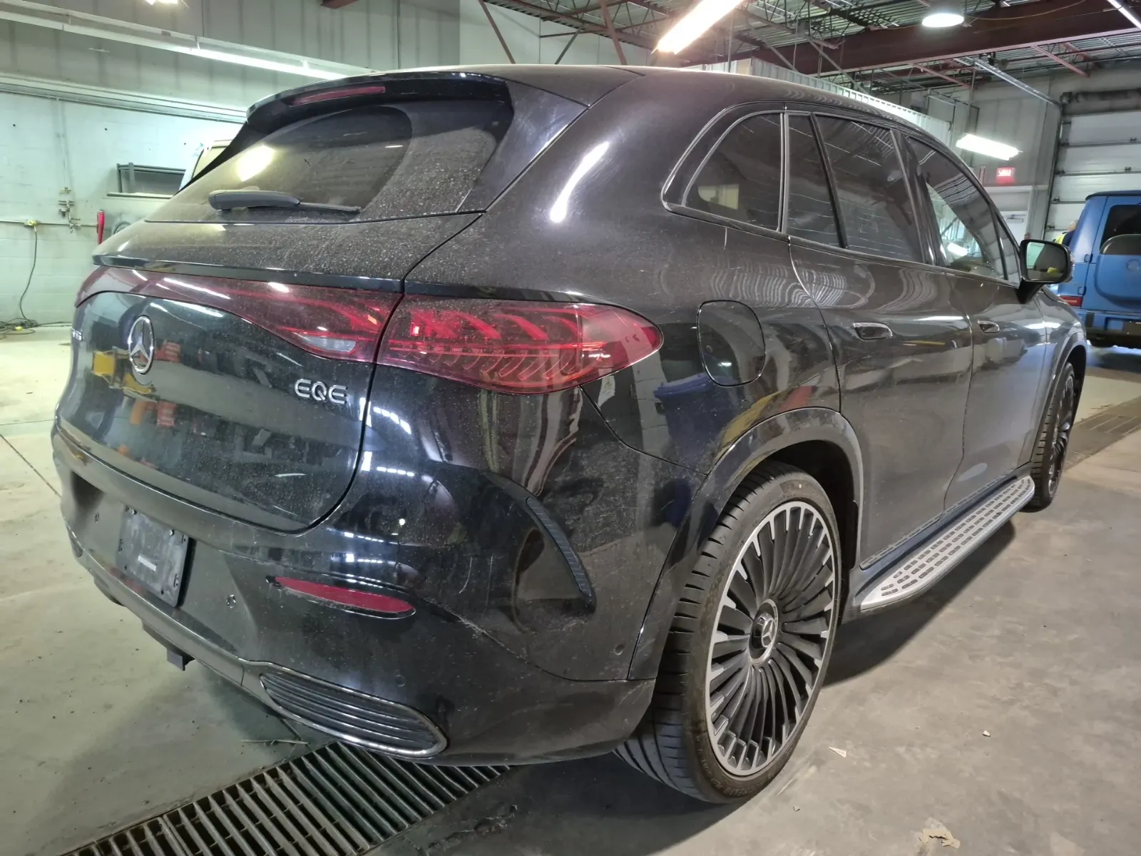 Passenger Rear 3/4 Photo
