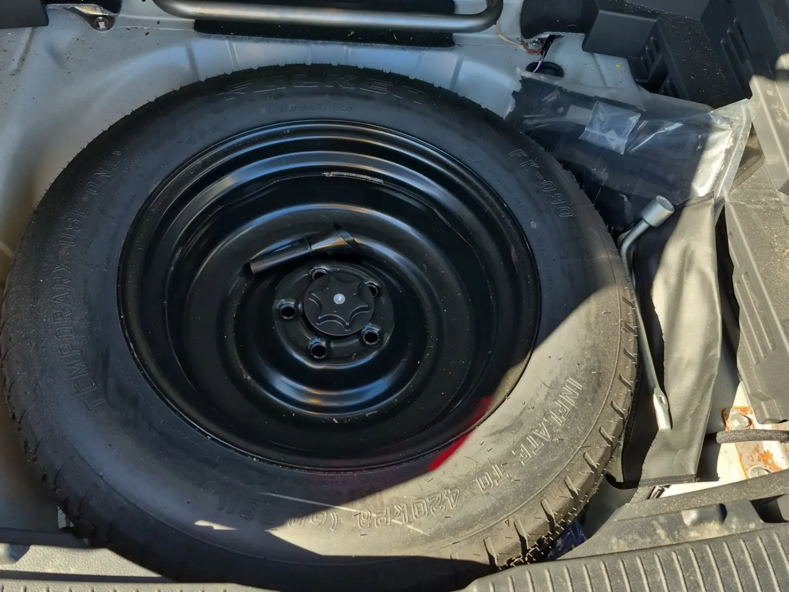 Spare Tire & Wheel Photo