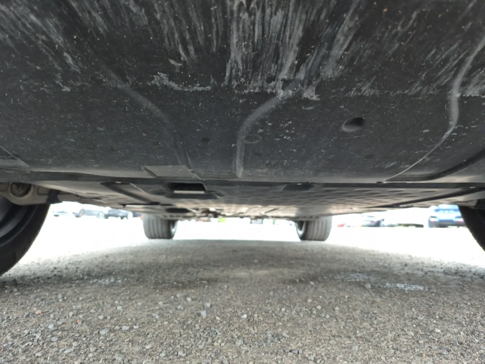 Undercarriage - Front Photo