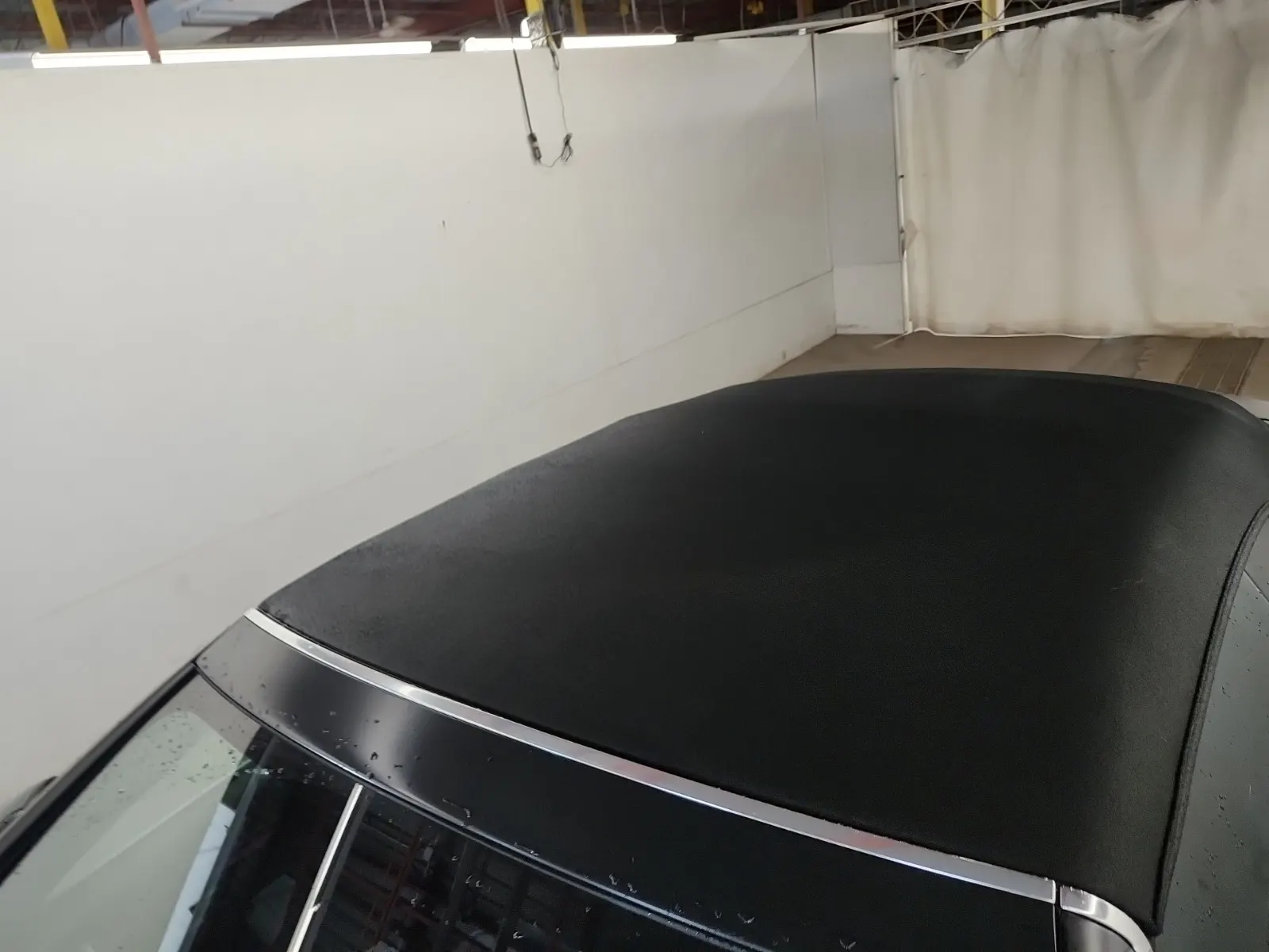 Exterior Roof Photo