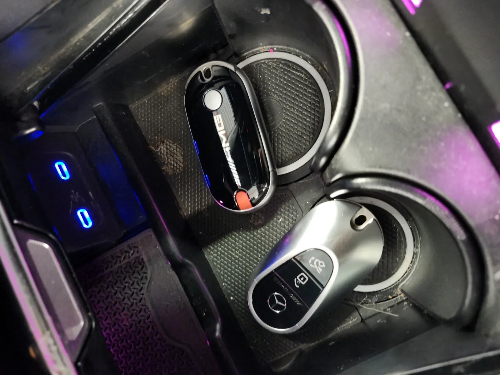 Keys/Fobs/Manual Photo