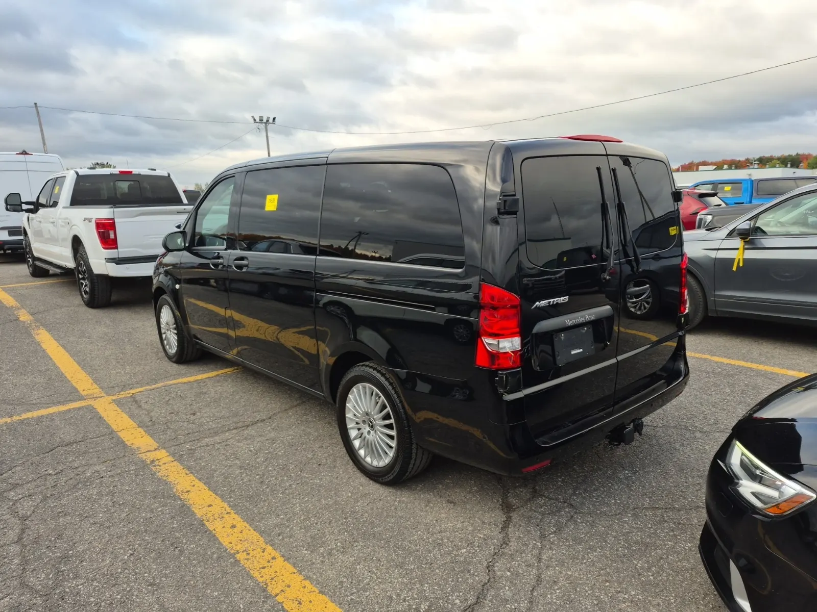 Driver Rear 3/4 Photo