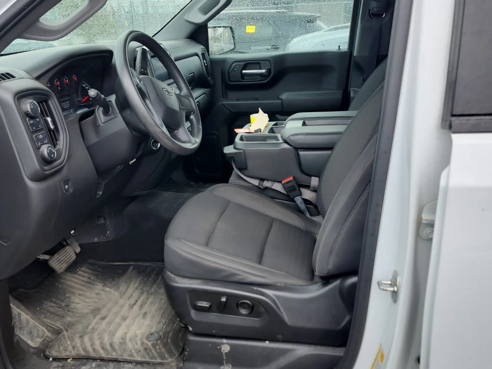 Front Interior Photo