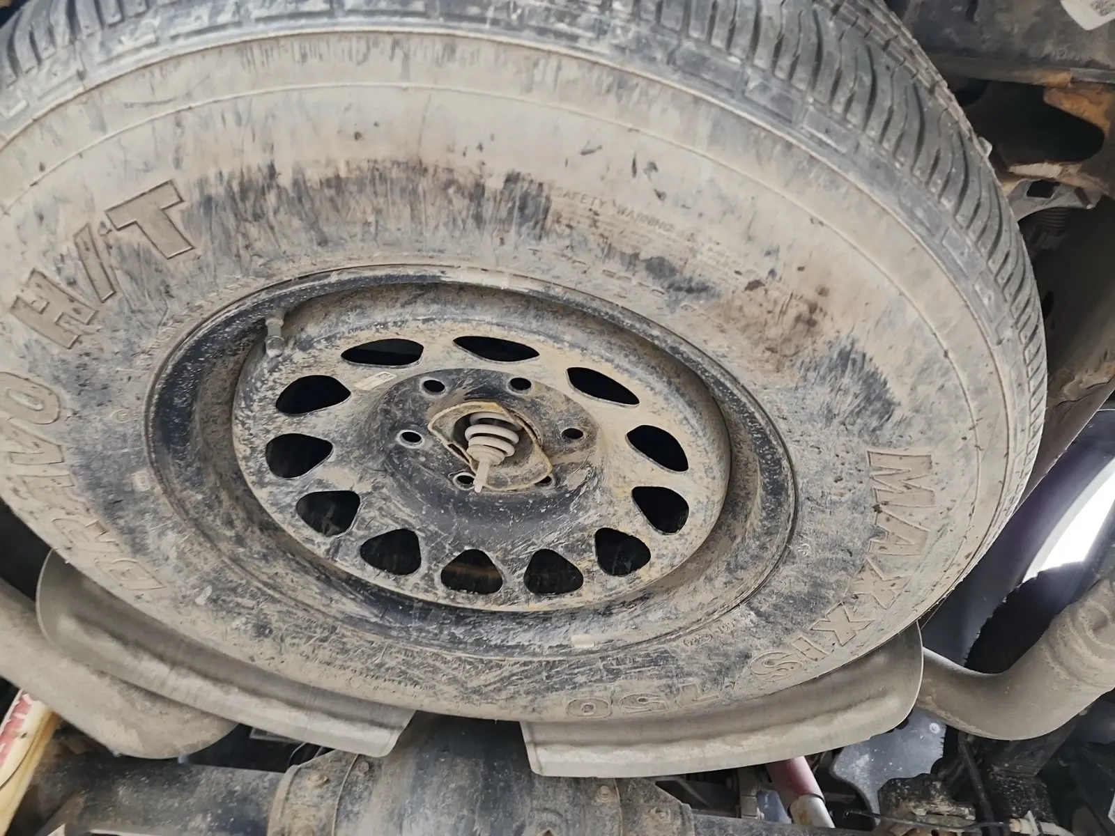Spare Tire & Wheel Photo