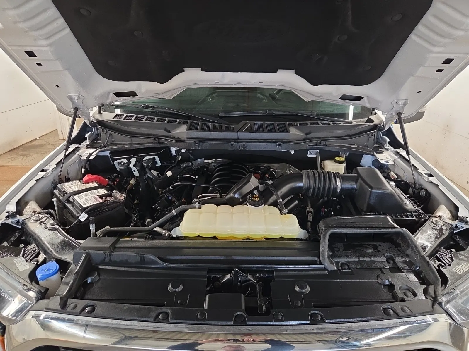 Engine Photo
