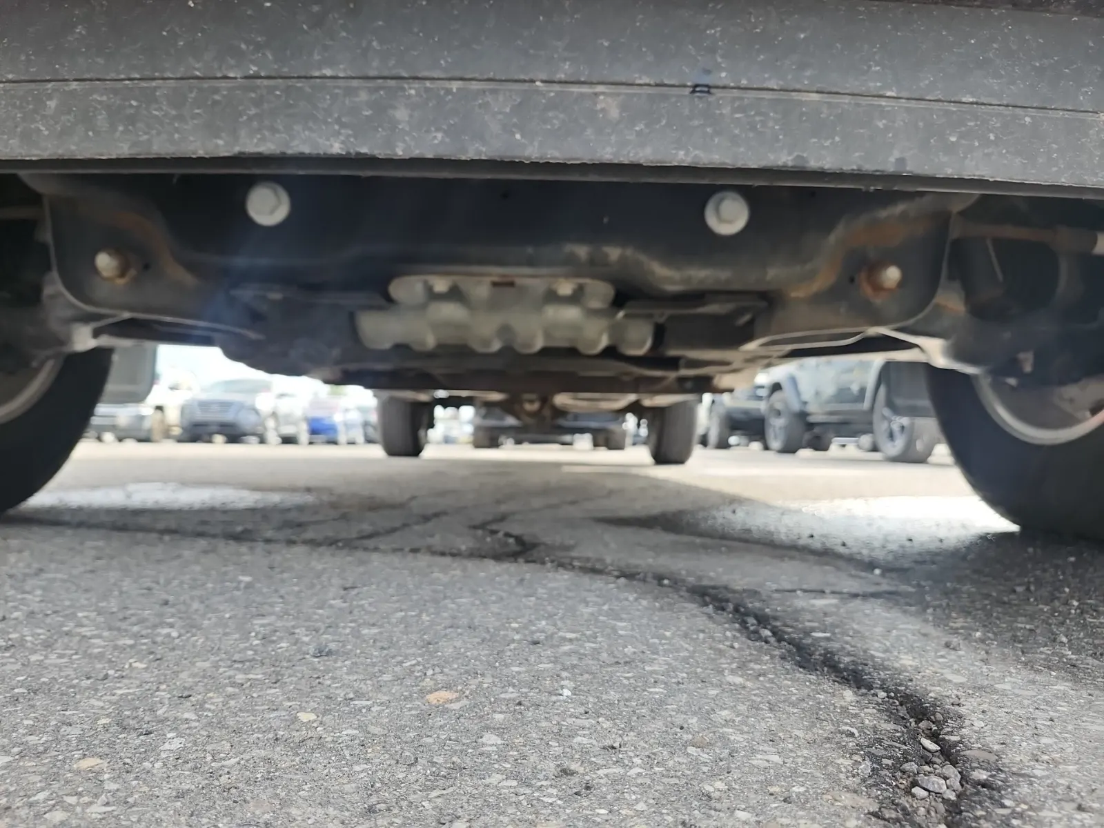 Undercarriage - Front Photo