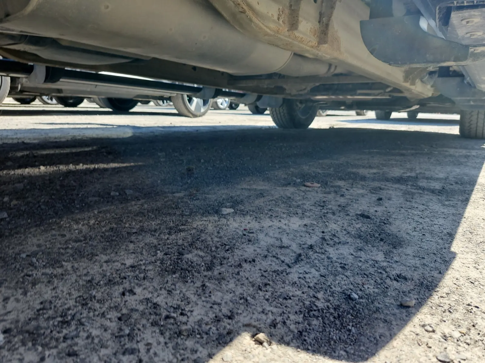 Undercarriage - Passenger Photo
