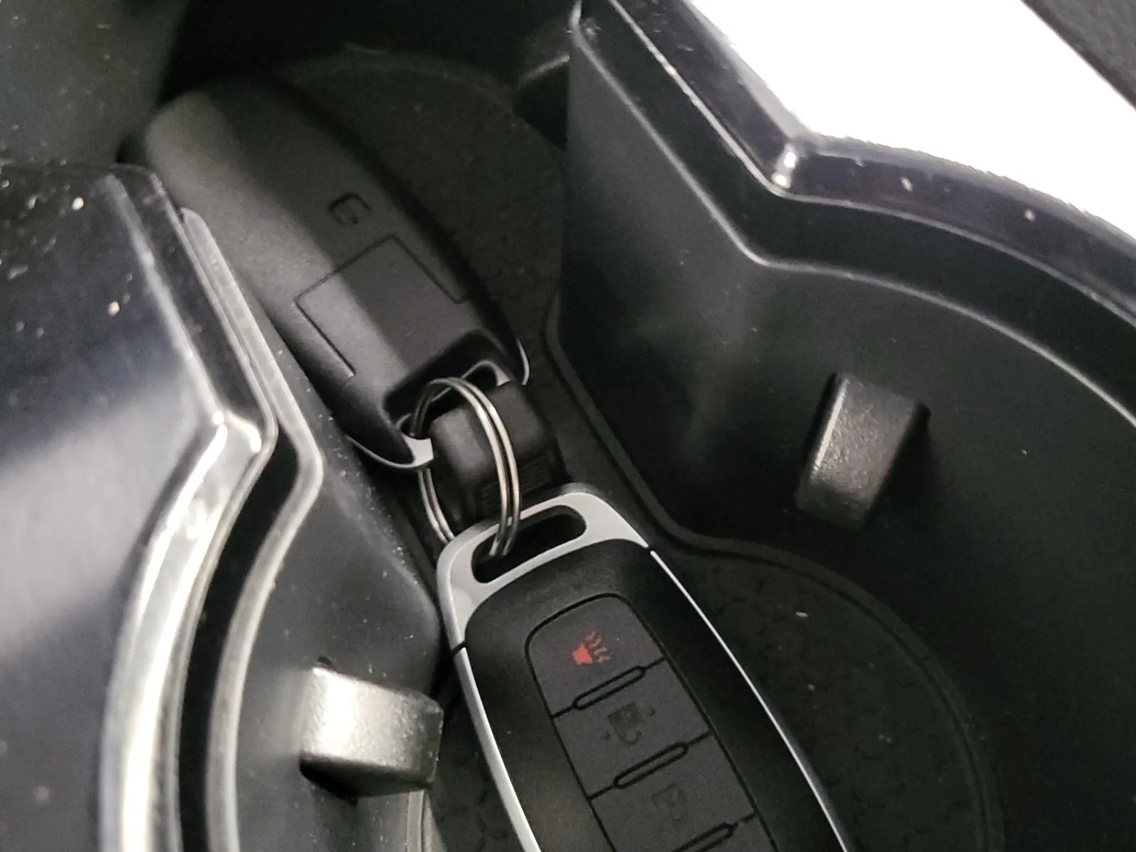 Keys/Fobs/Manual Photo