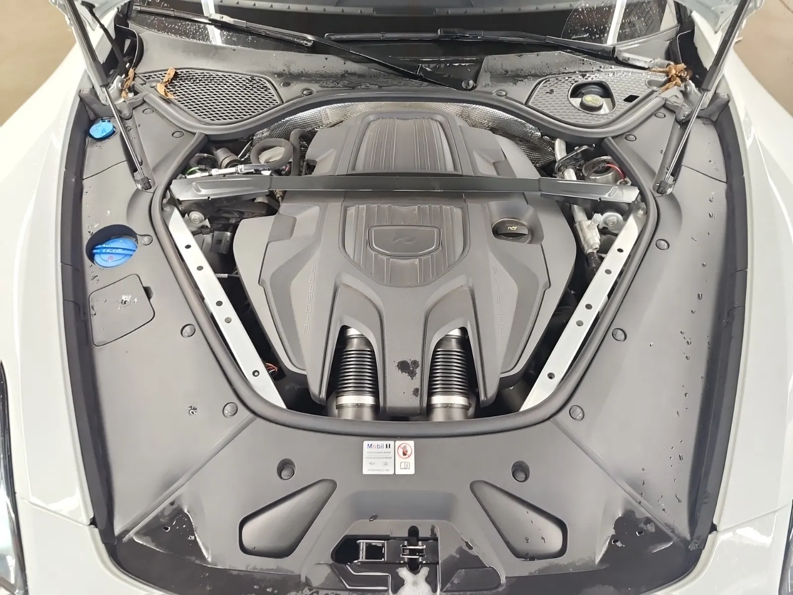 Engine Photo