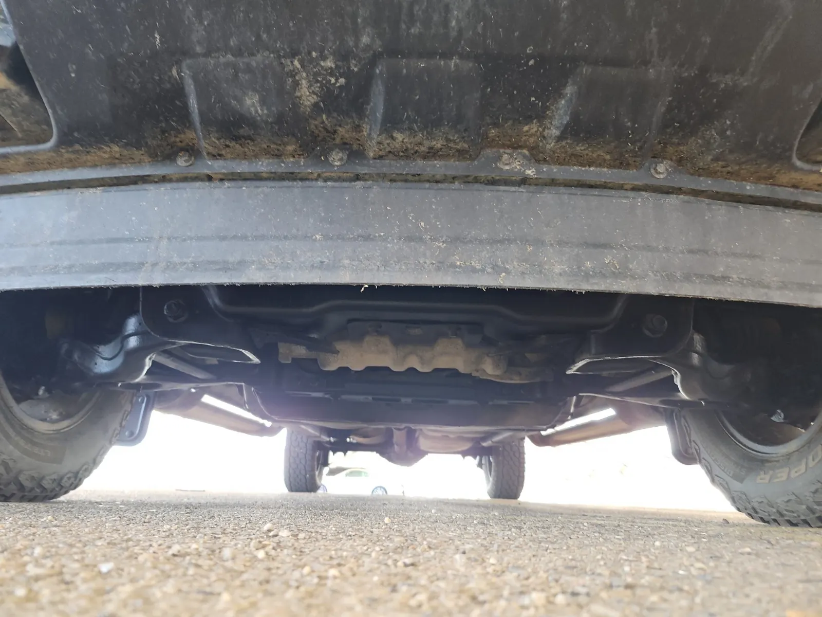 Undercarriage - Front Photo