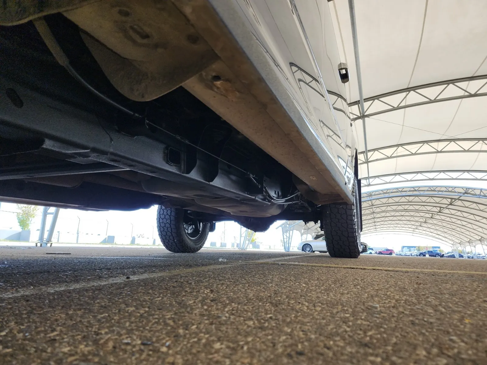 Undercarriage - Driver Photo