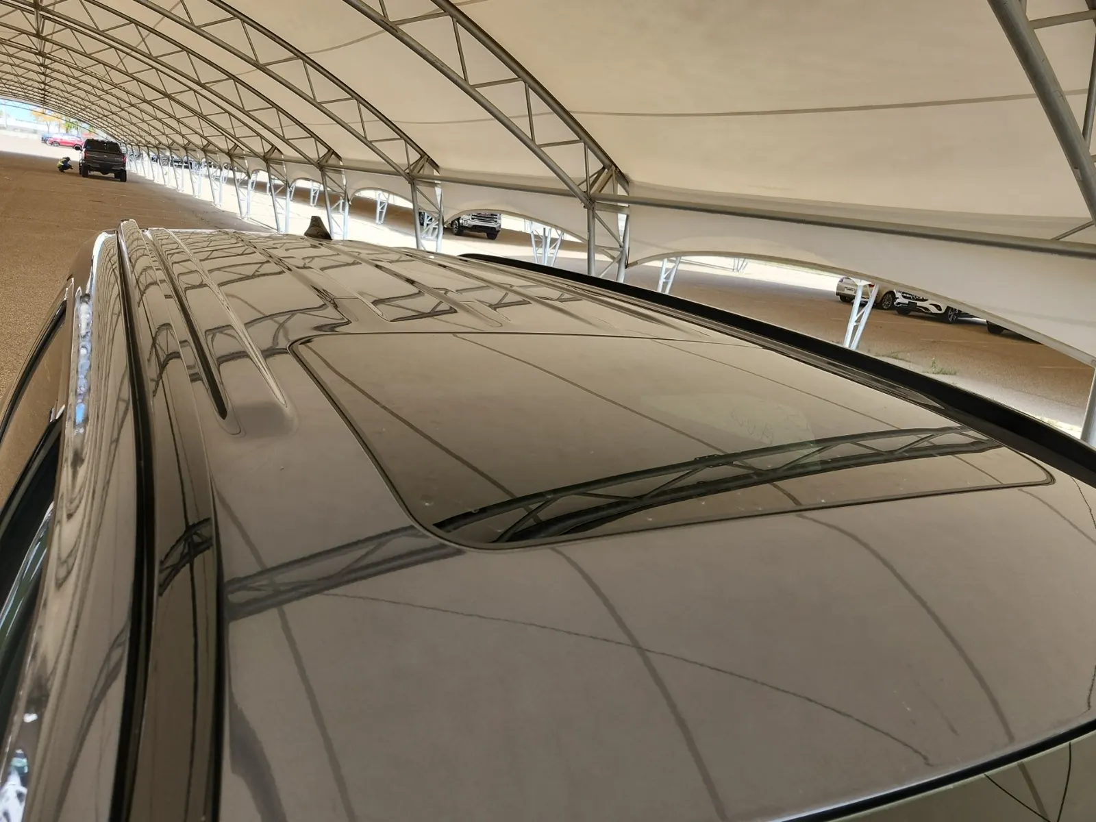Exterior Roof Photo