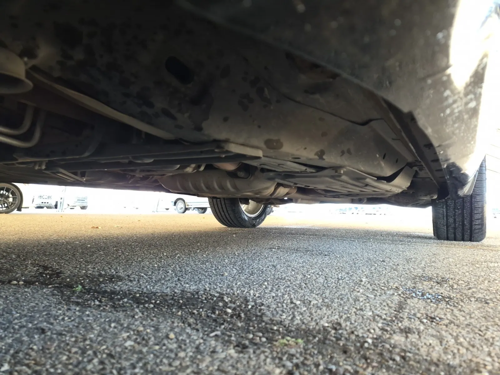 Undercarriage - Driver Photo