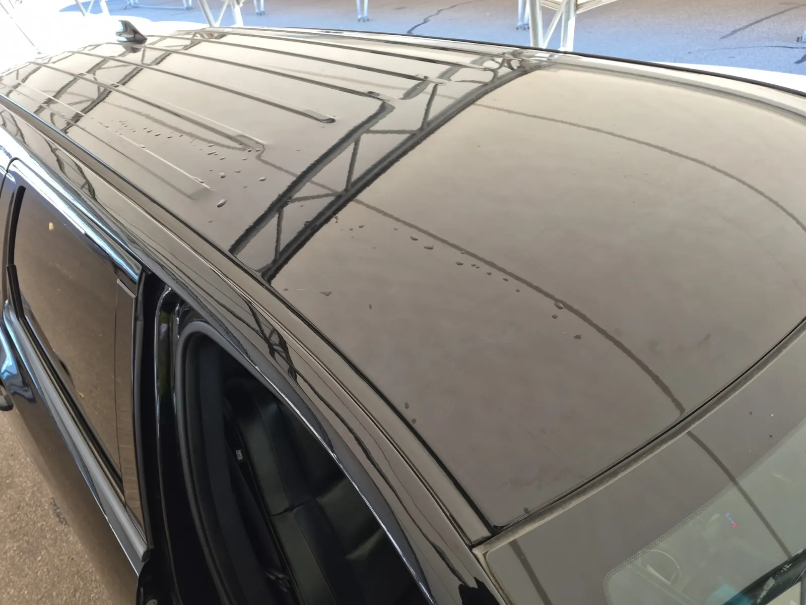 Exterior Roof Photo