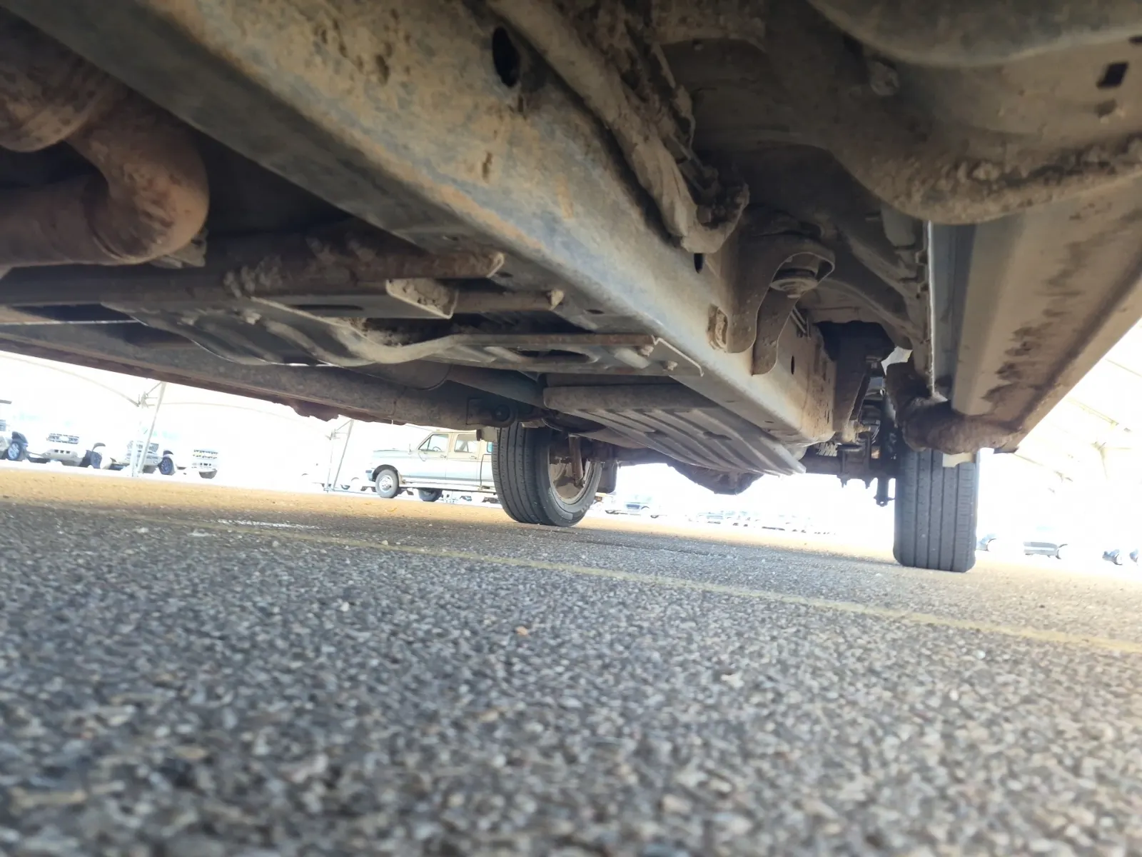 Undercarriage - Driver Photo