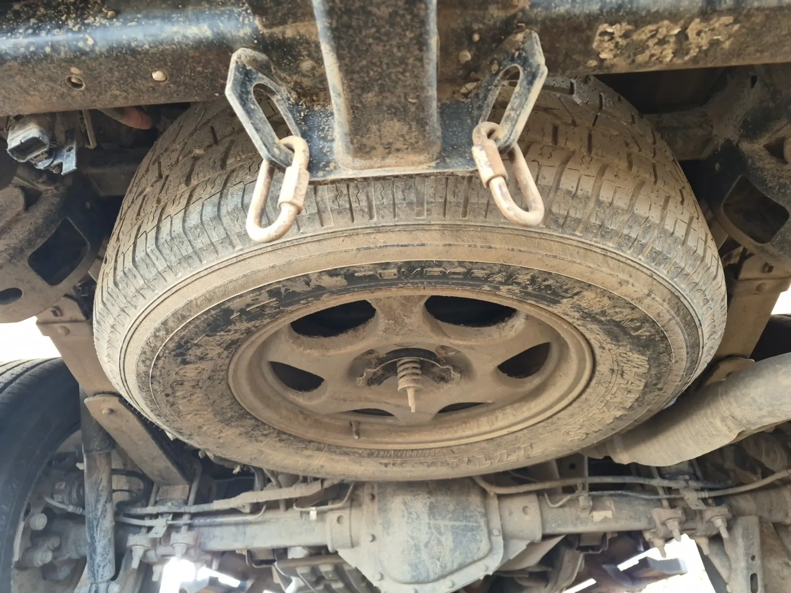 Spare Tire & Wheel Photo