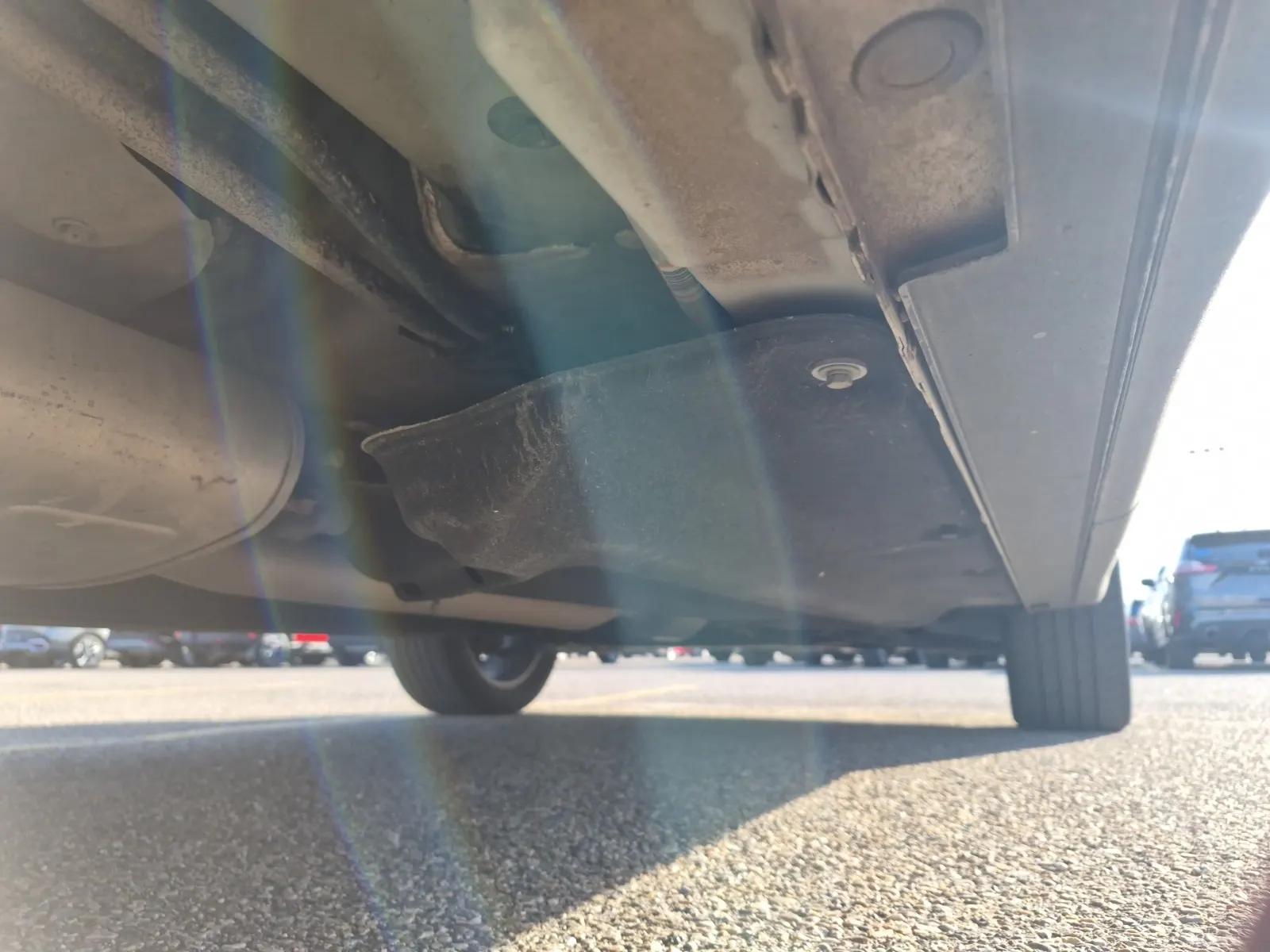 Undercarriage - Passenger Photo
