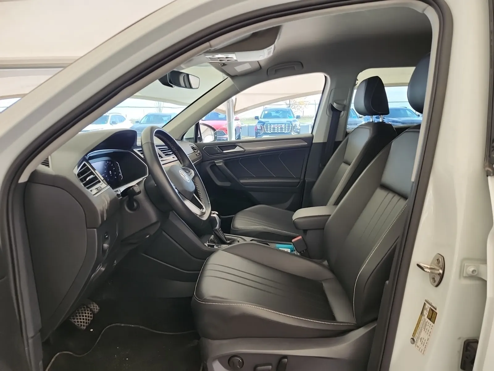 Front Interior Photo