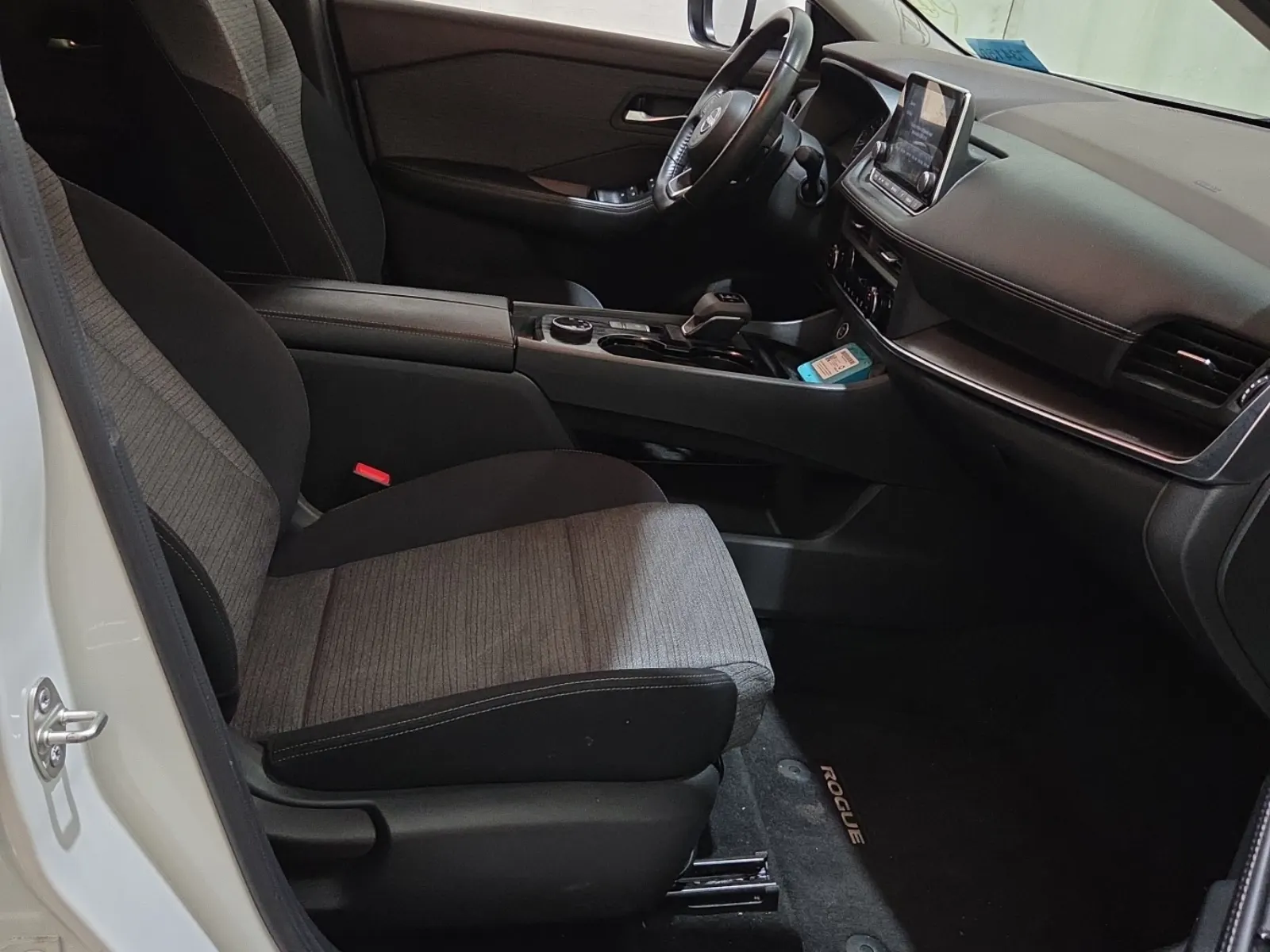 Right Side Interior Photo
