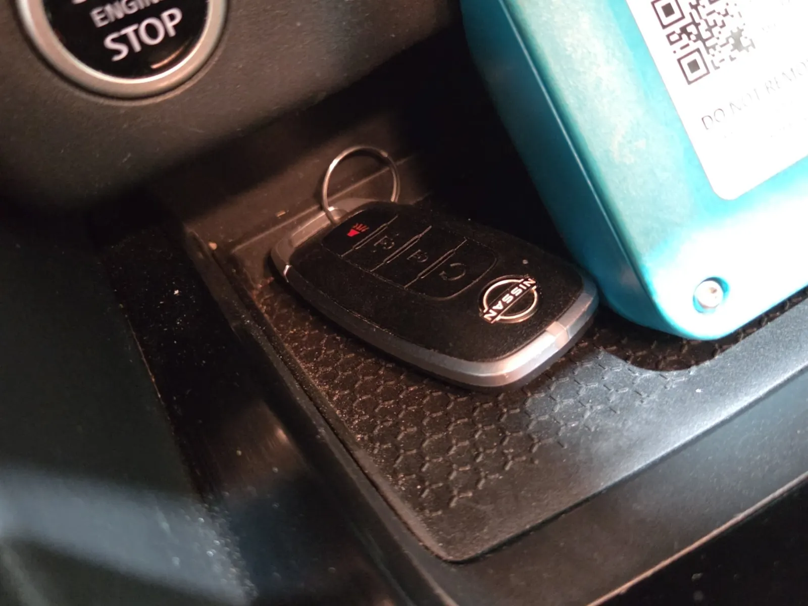 Keys/Fobs/Manual Photo