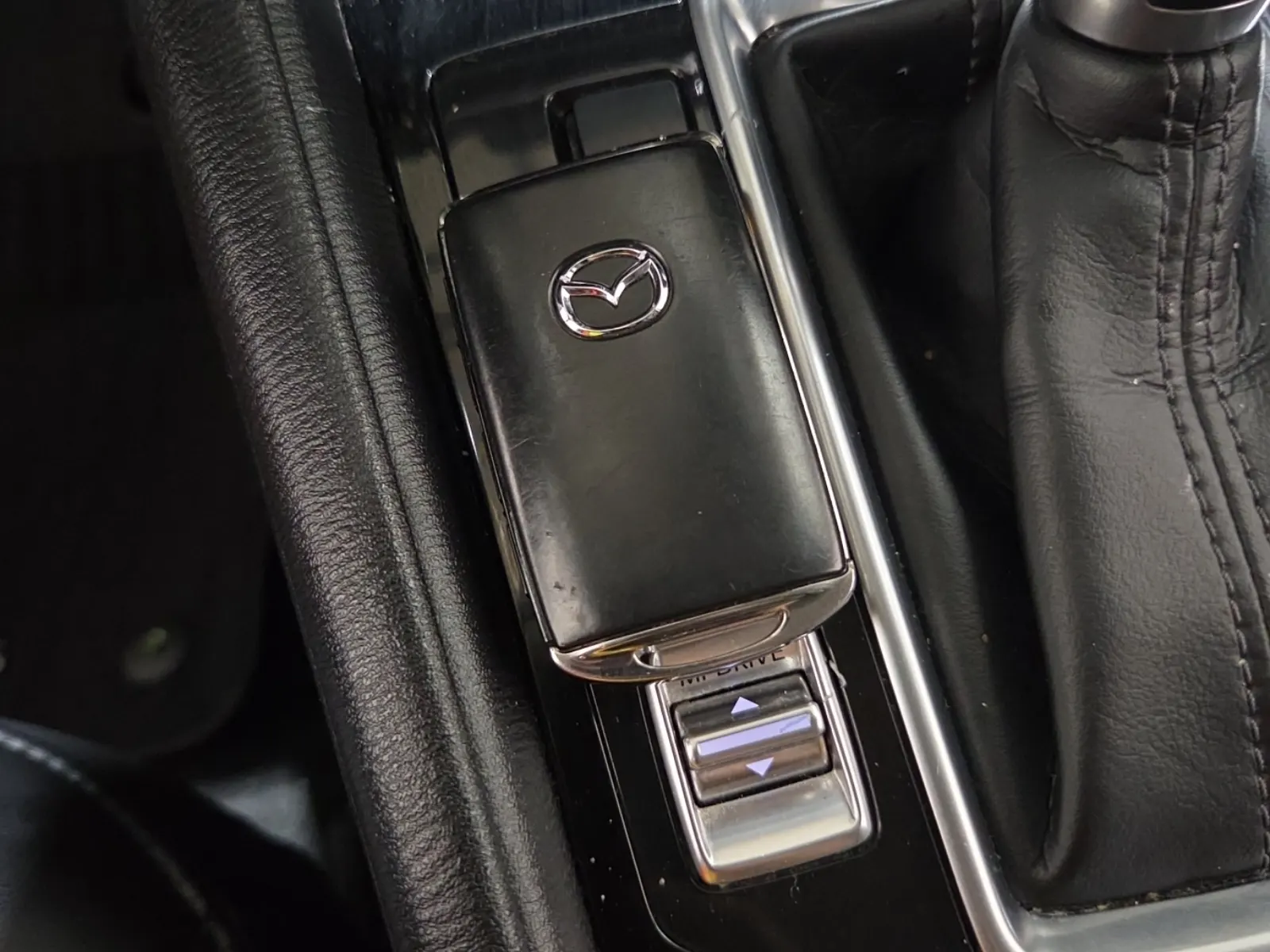 Keys/Fobs/Manual Photo
