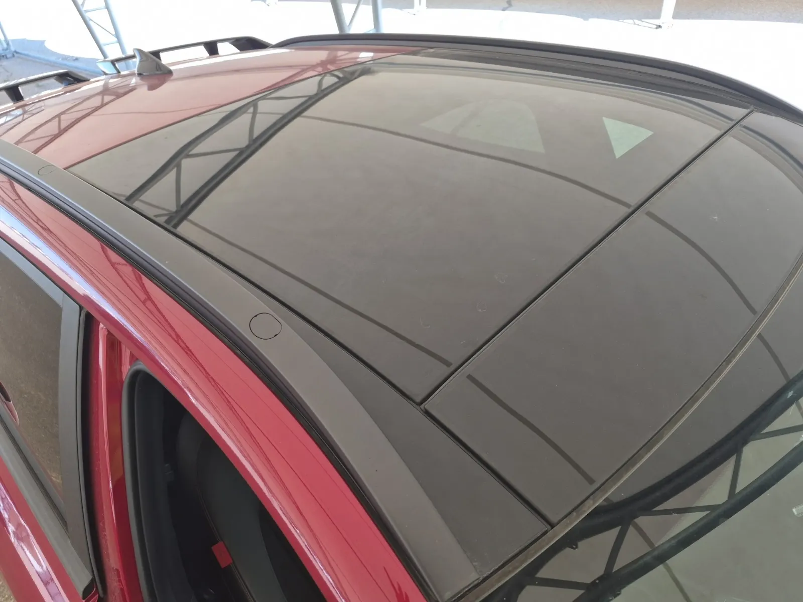 Exterior Roof Photo