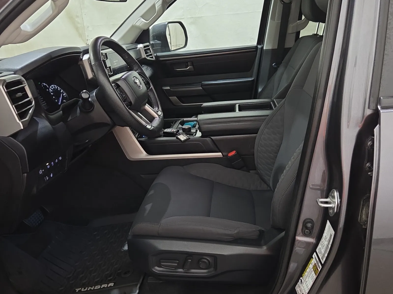Front Interior Photo