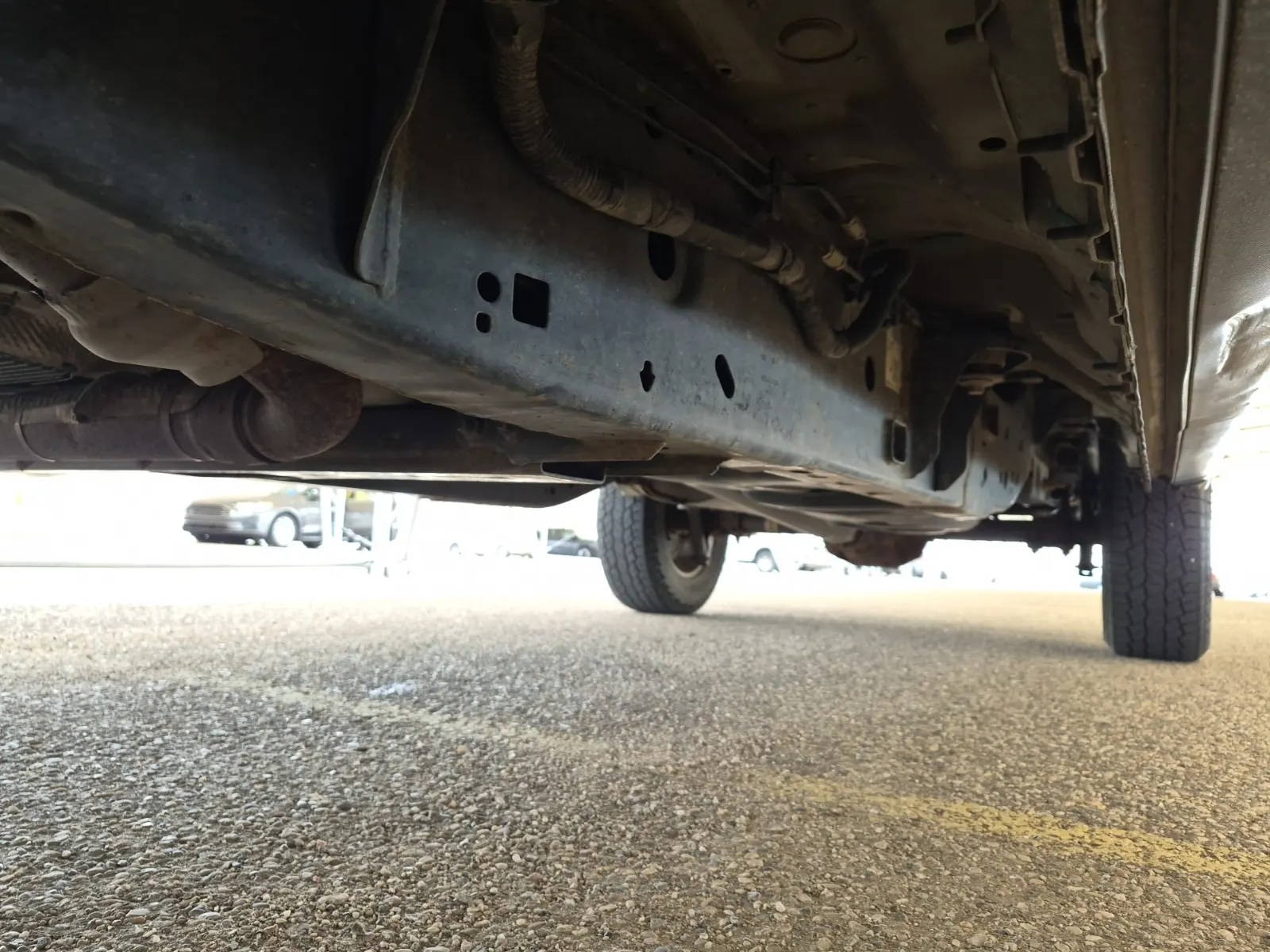 Undercarriage - Driver Photo