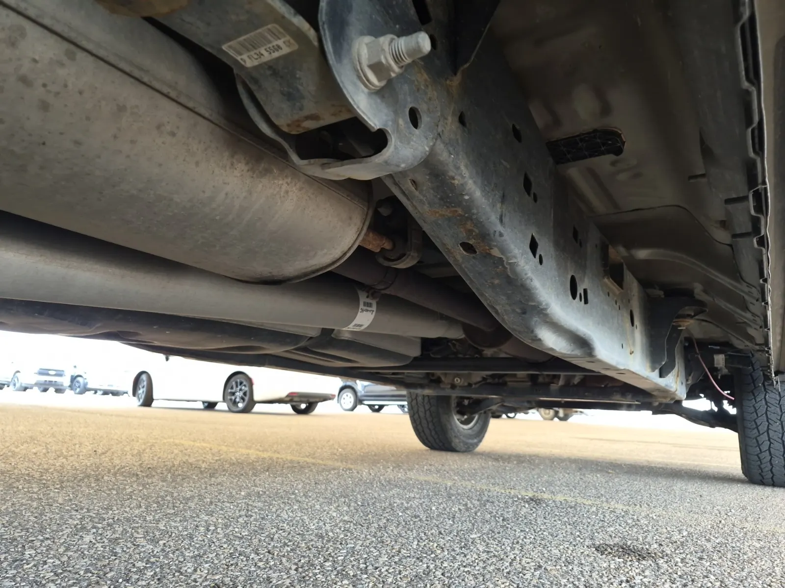 Undercarriage - Passenger Photo