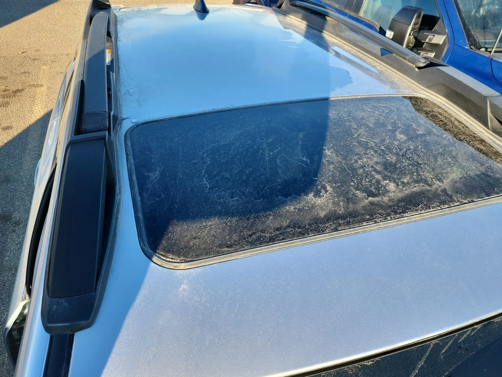 Exterior Roof Photo