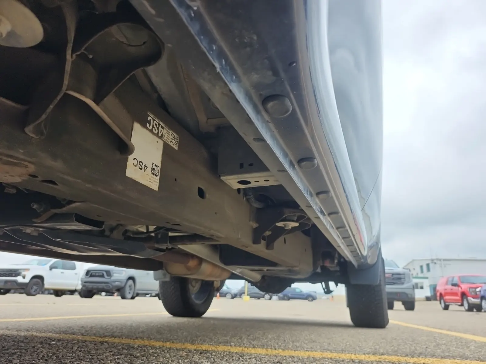 Undercarriage - Driver Photo