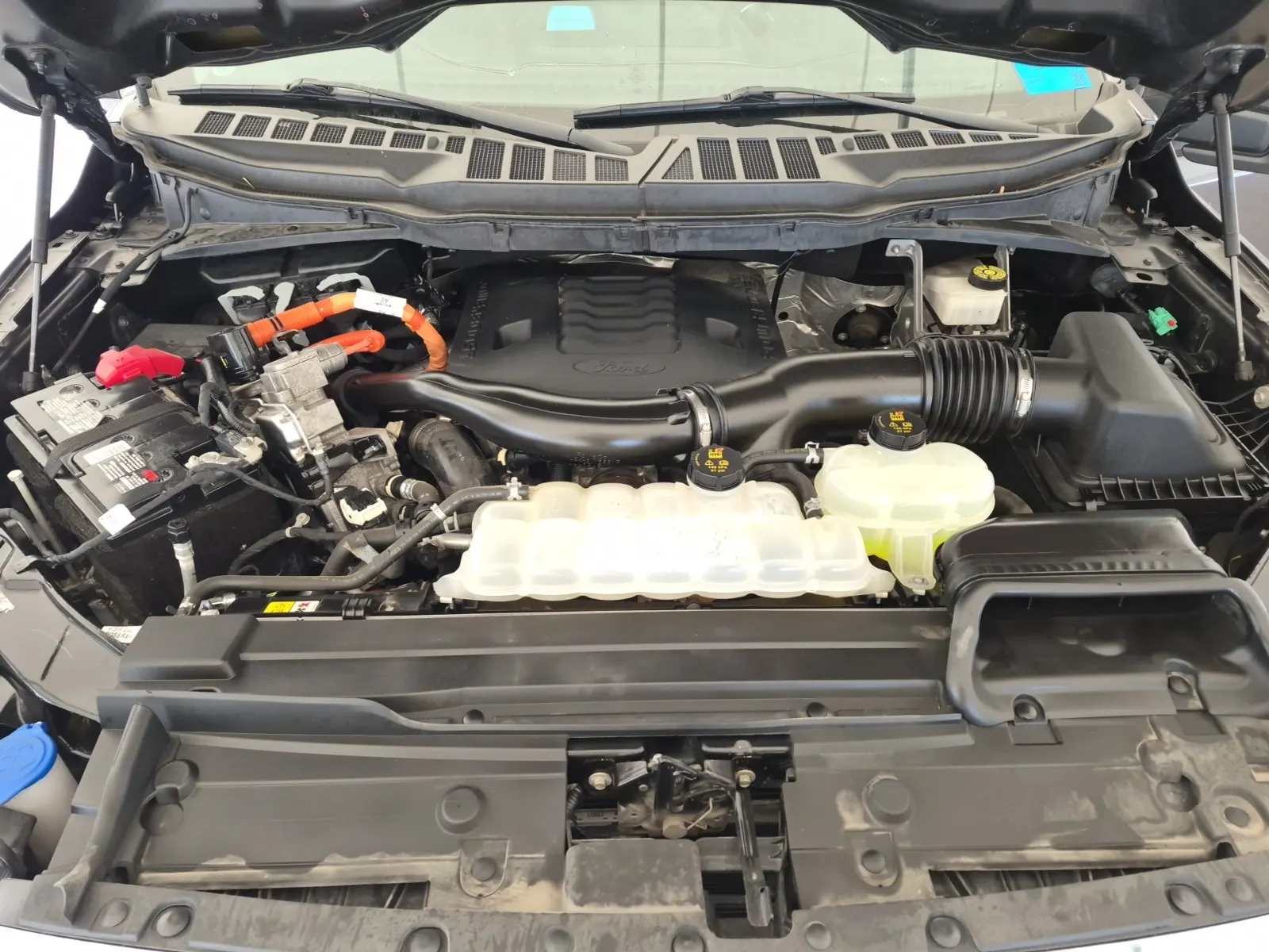 Engine Photo