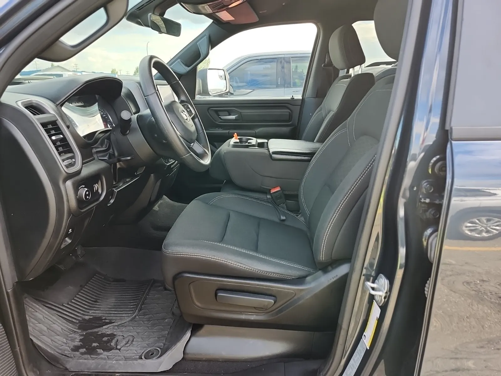 Front Interior Photo