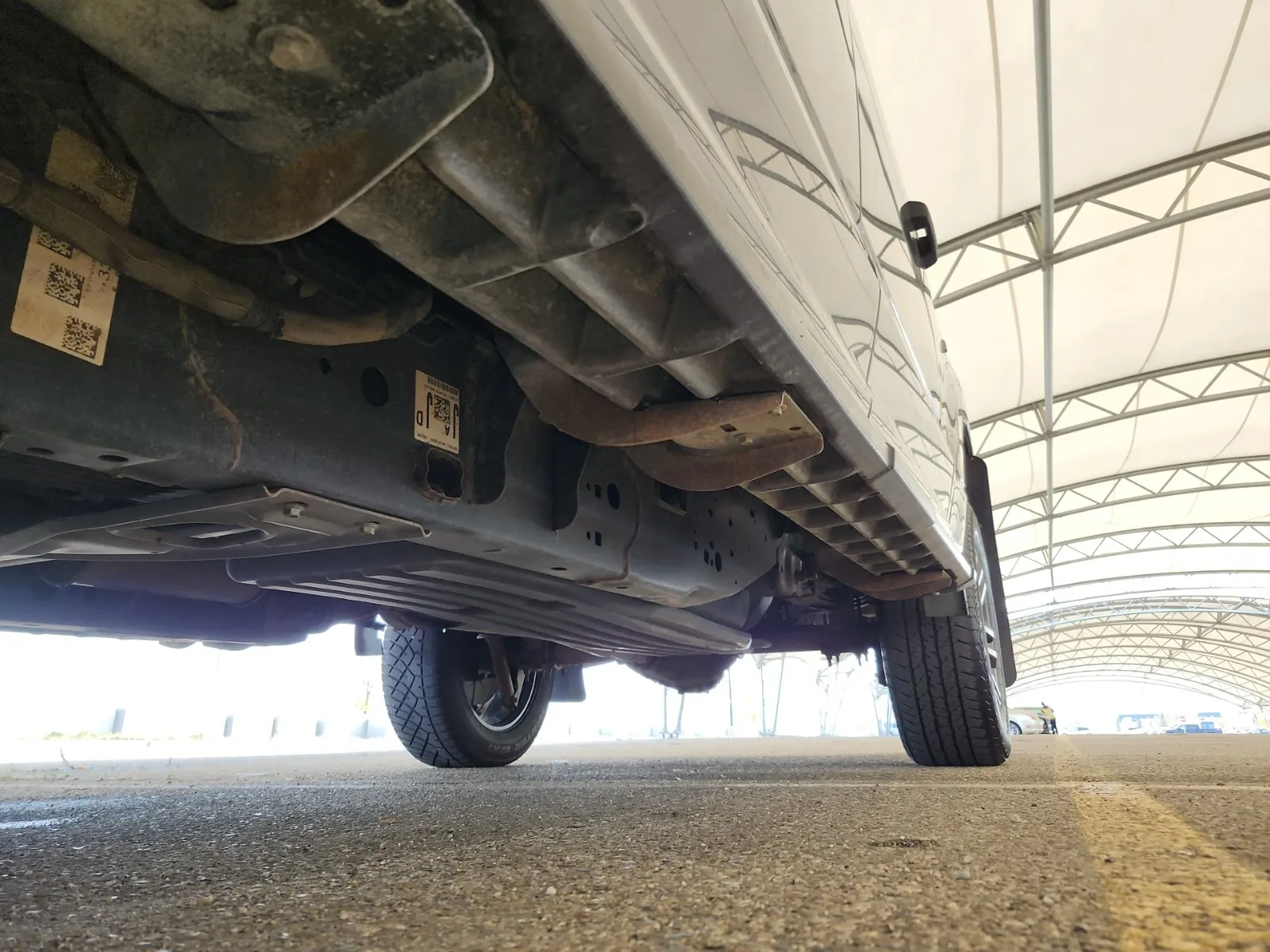 Undercarriage - Driver Photo