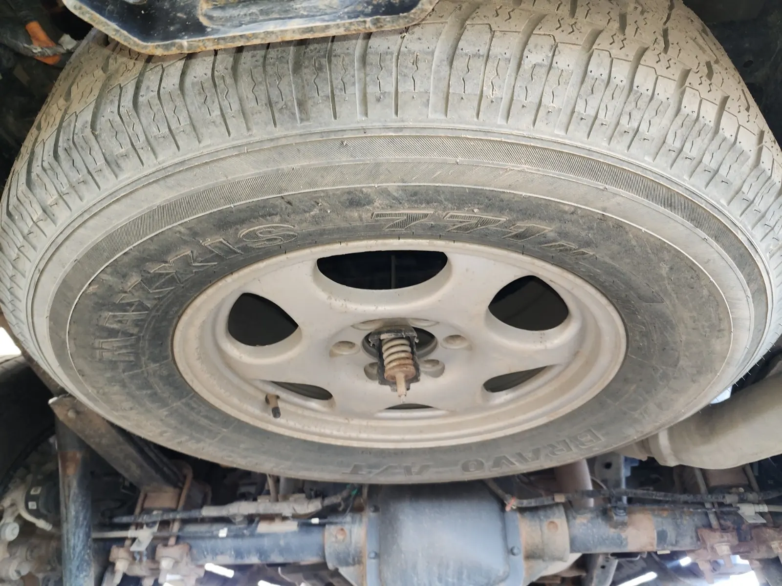 Spare Tire & Wheel Photo