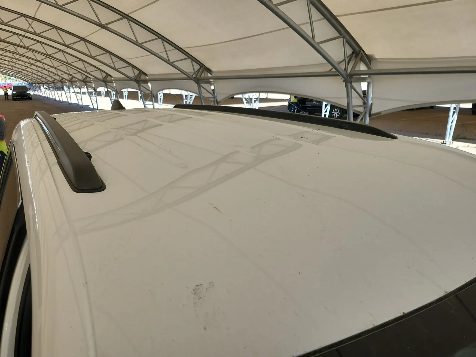 Exterior Roof Photo