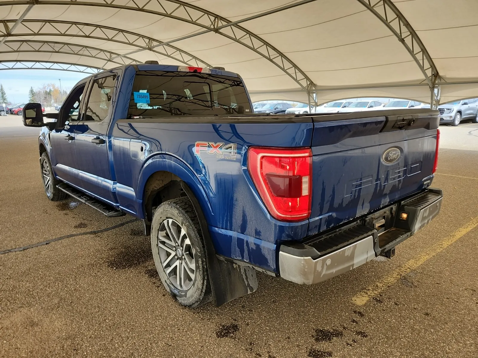 Driver Rear 3/4 Photo