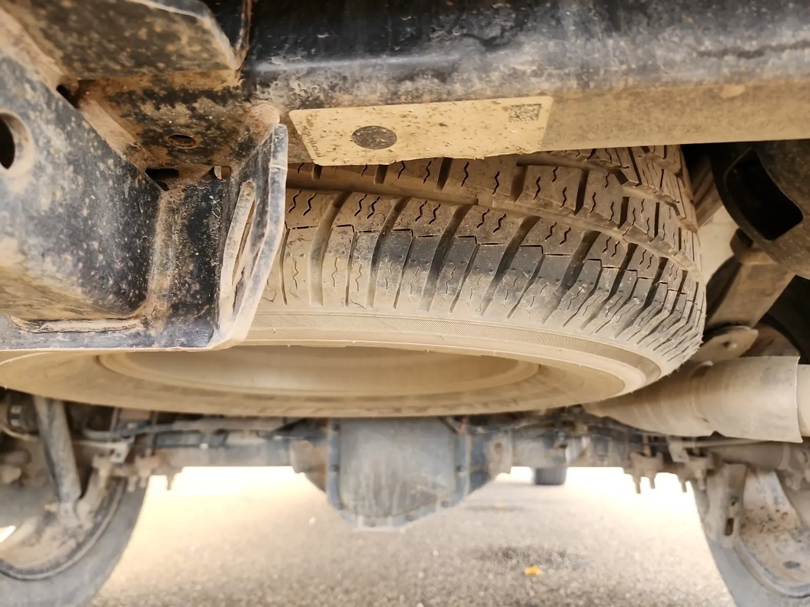 Spare Tire & Wheel Photo