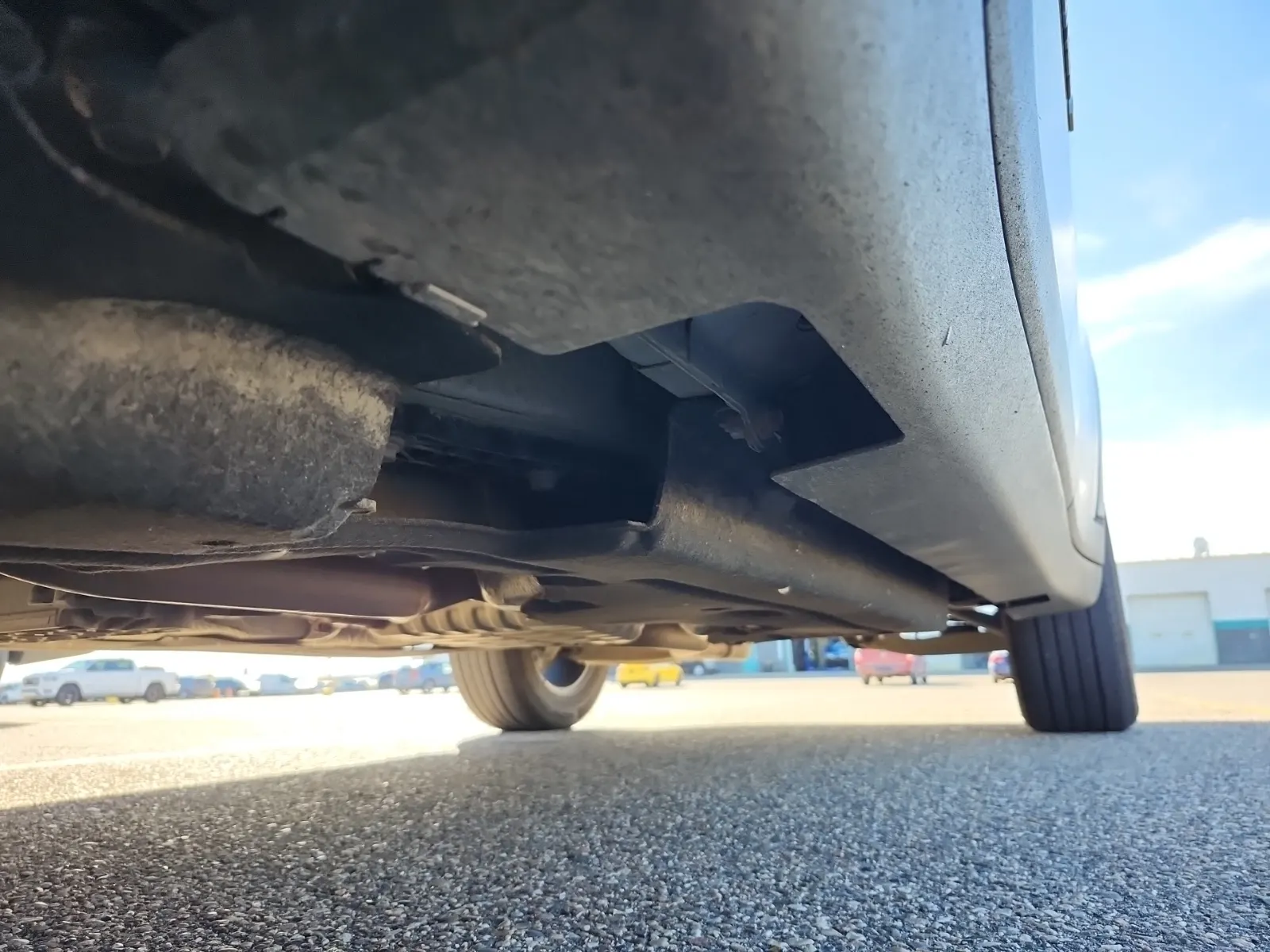 Undercarriage - Driver Photo