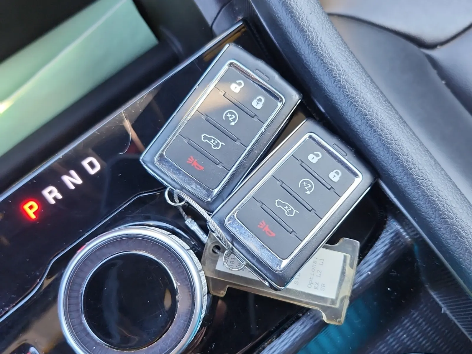 Keys/Fobs/Manual Photo