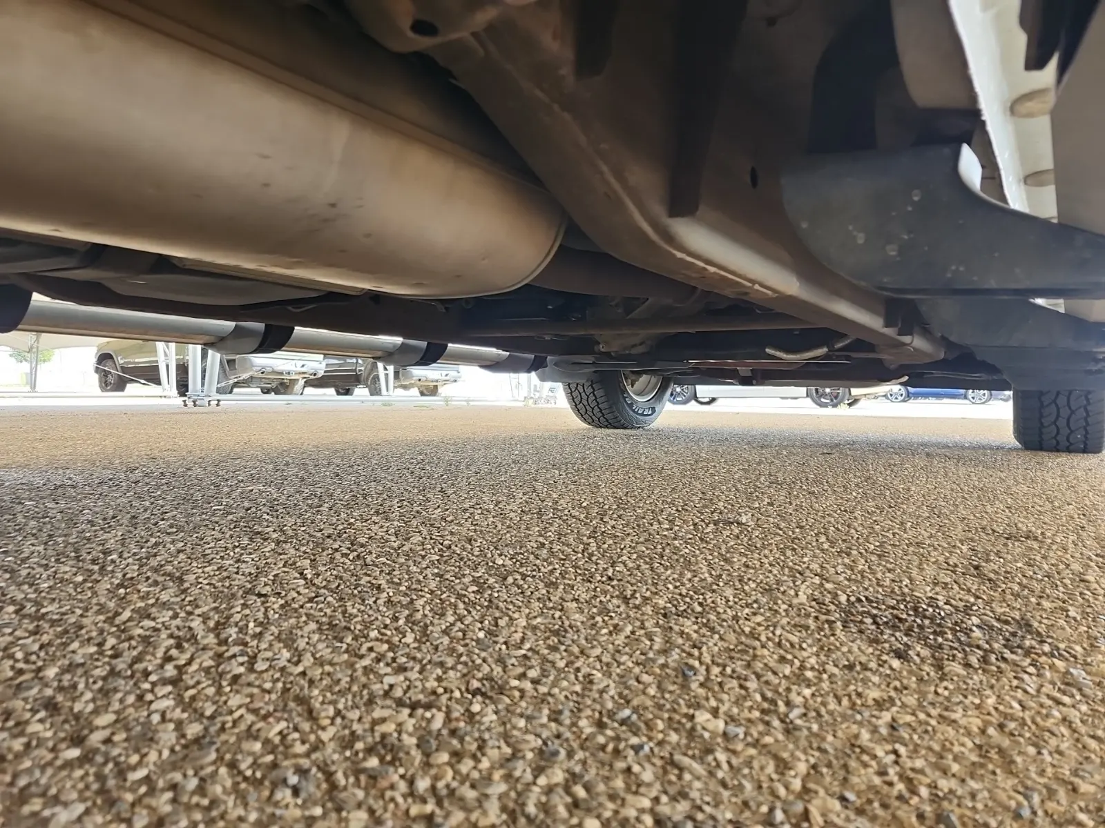 Undercarriage - Passenger Photo