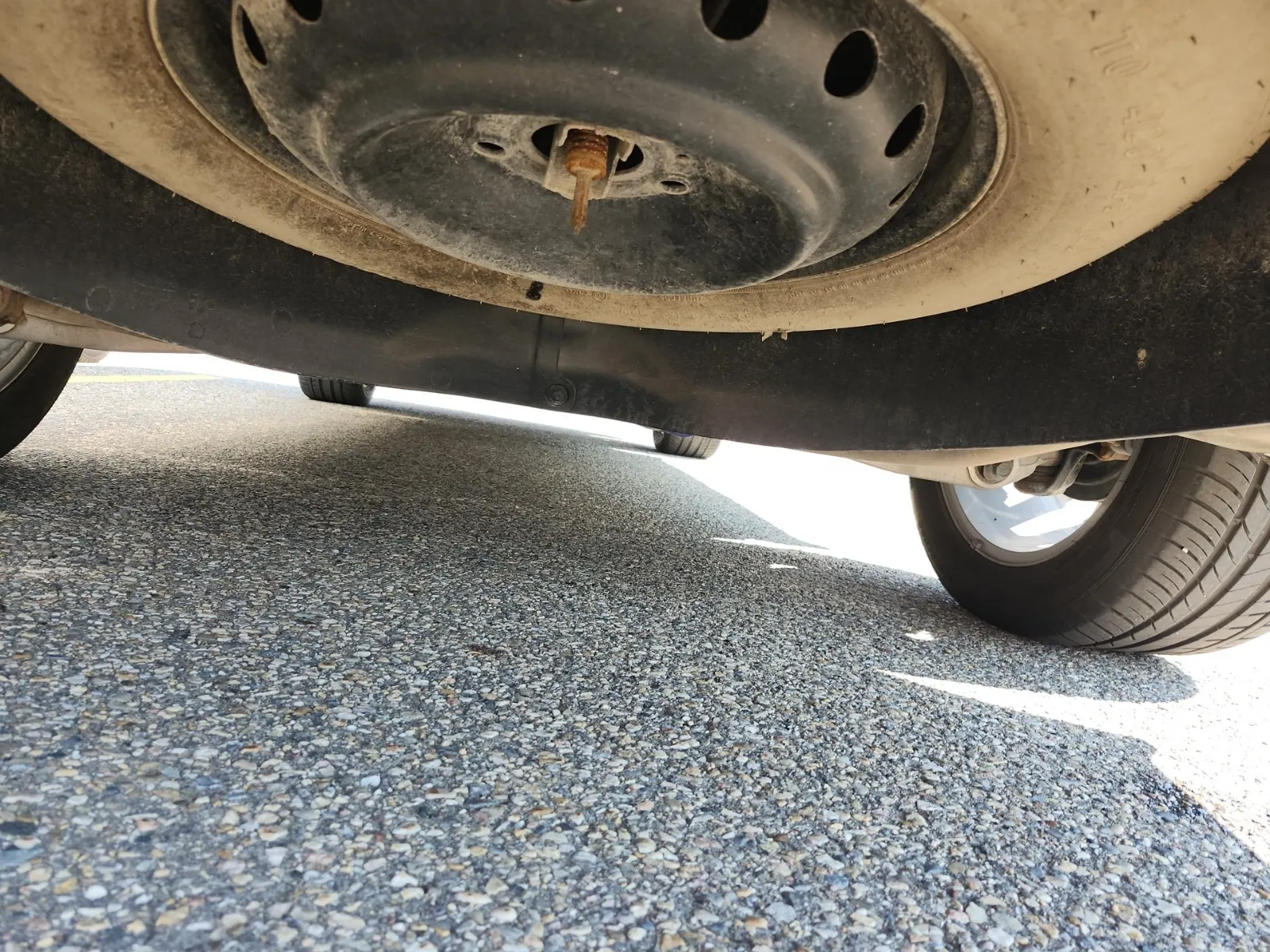 Spare Tire & Wheel Photo