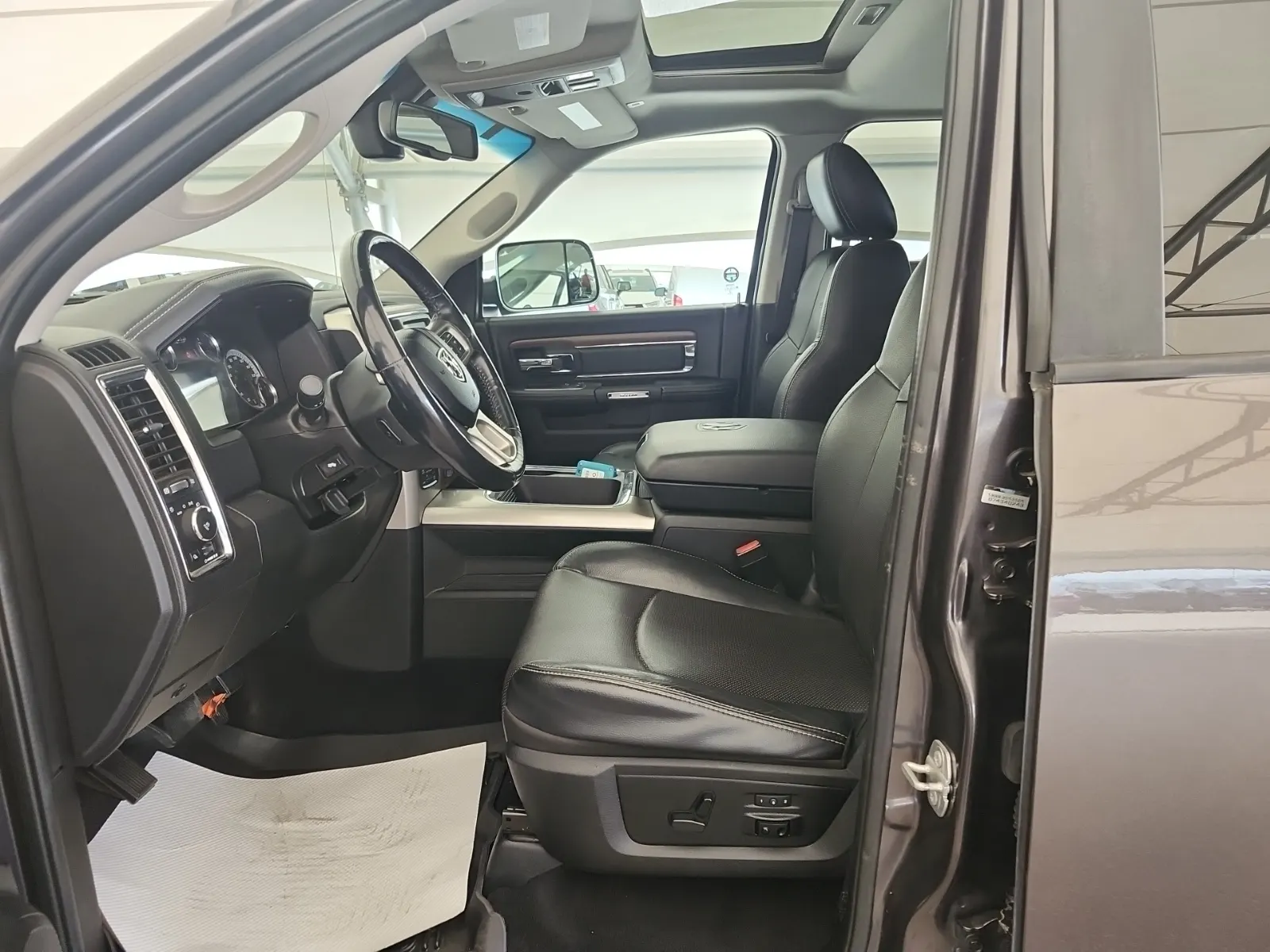 Front Interior Photo