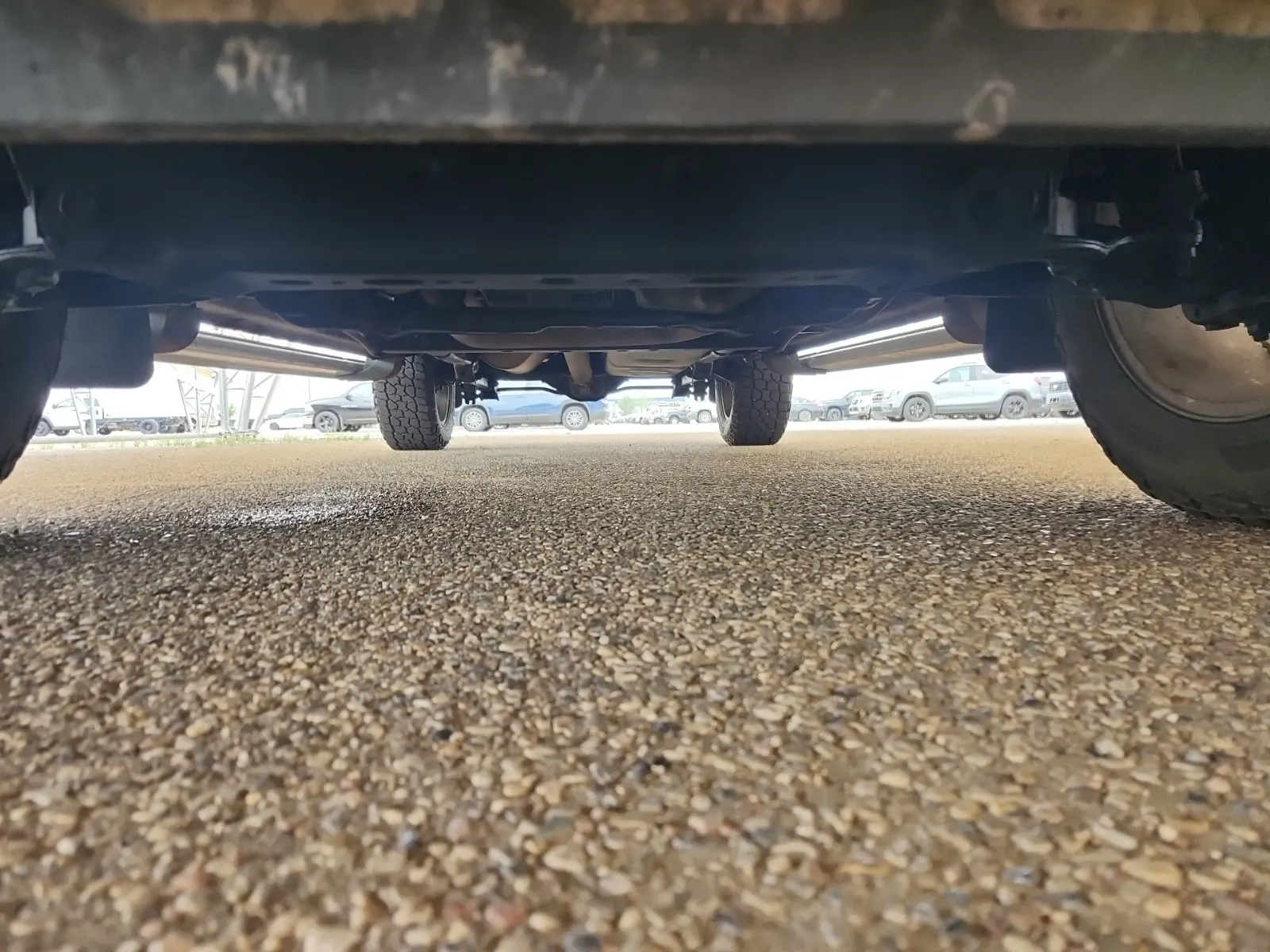 Undercarriage - Front Photo