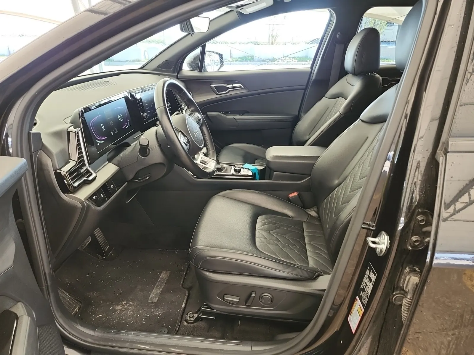 Front Interior Photo
