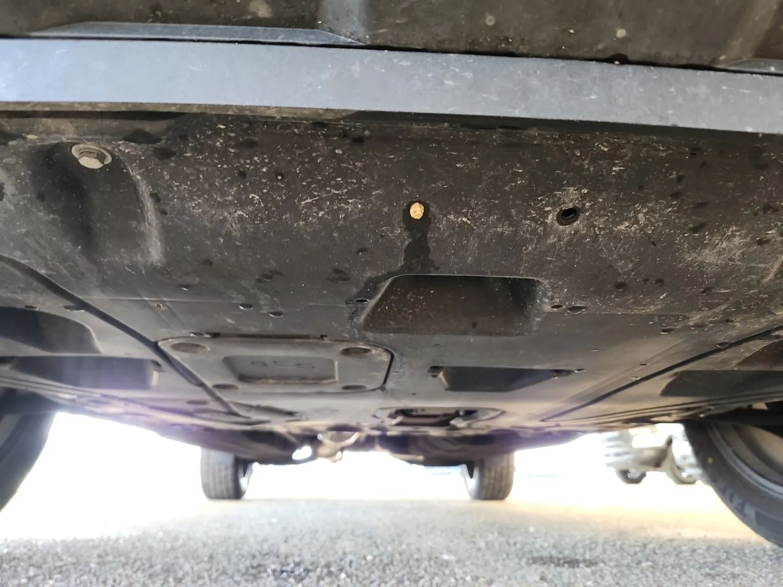 Undercarriage - Front Photo