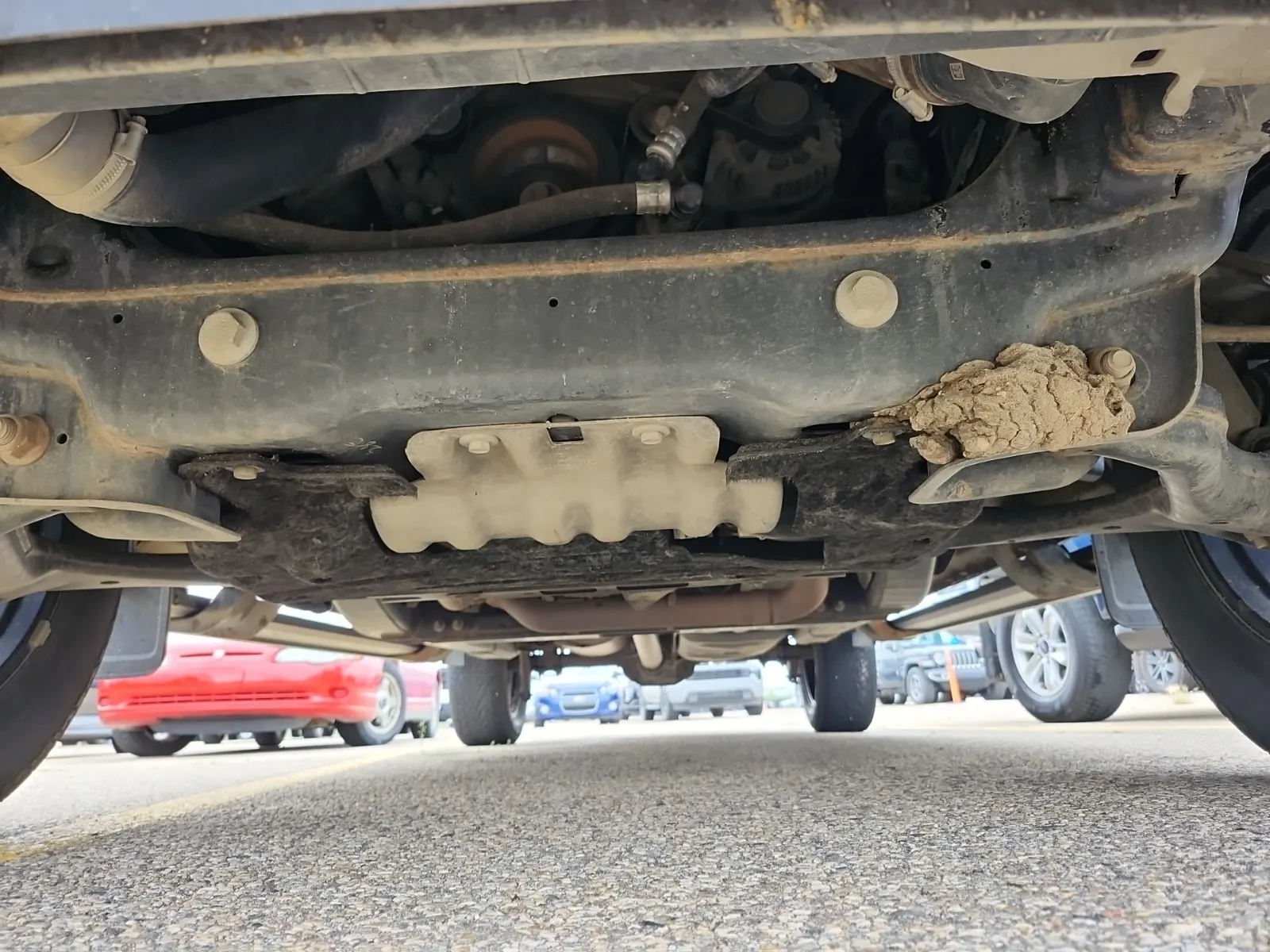 Undercarriage - Front Photo