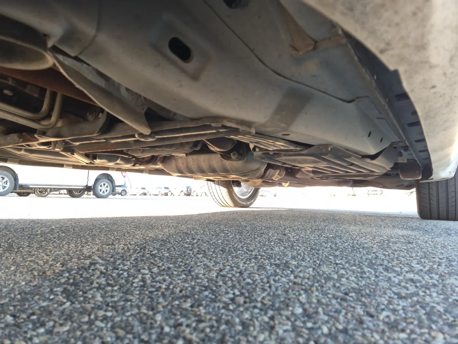 Undercarriage - Driver Photo
